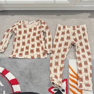 Spearmint Kids Reindeer Print Pajamas 5T